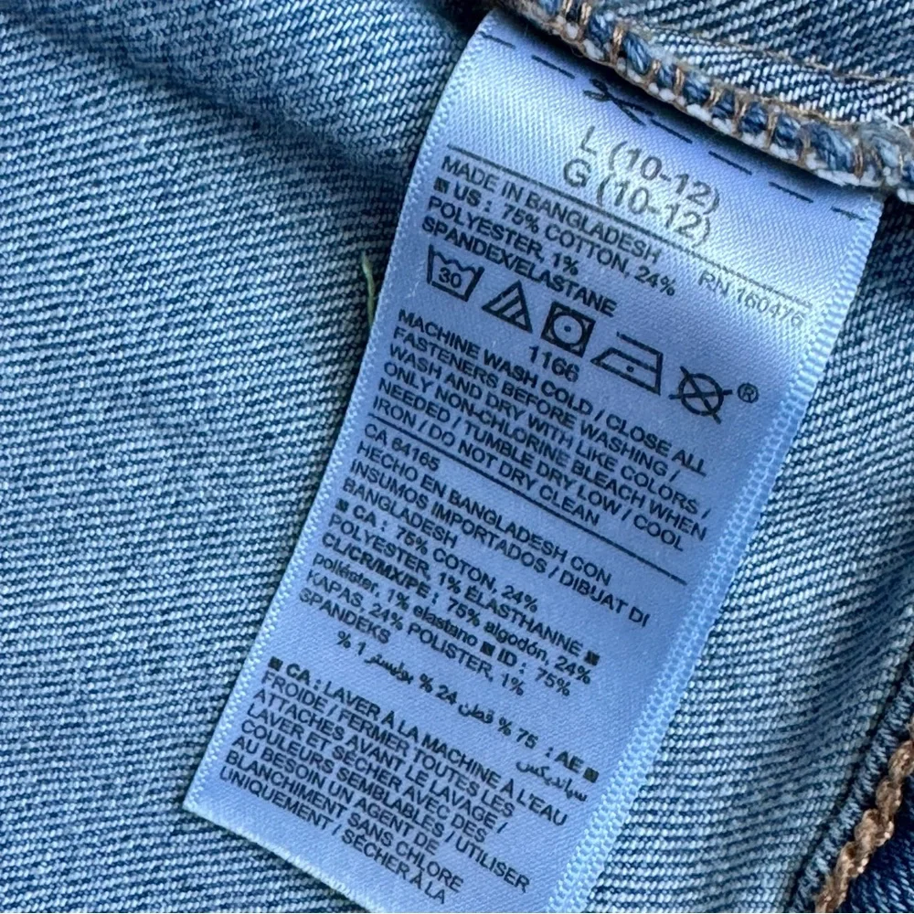 Old Navy Kids L(10–12) Medium Wash Denim Trucker Jacket Button-Front Jean Jacket